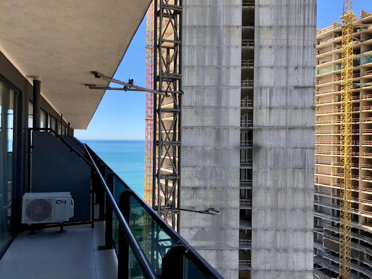 Batumi Orbi Beach Tower Exterior foto